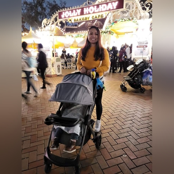 I'm Live! Come Posh With Me! - Picture 8 of 11